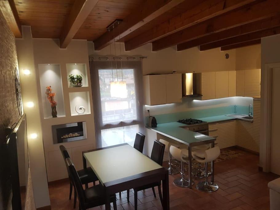 Copelia - Pool And Elegance Apartment Paratico Ngoại thất bức ảnh