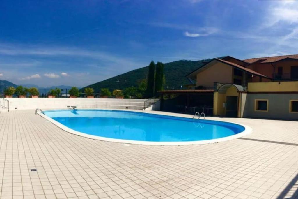 Copelia - Pool And Elegance Apartment Paratico Ngoại thất bức ảnh